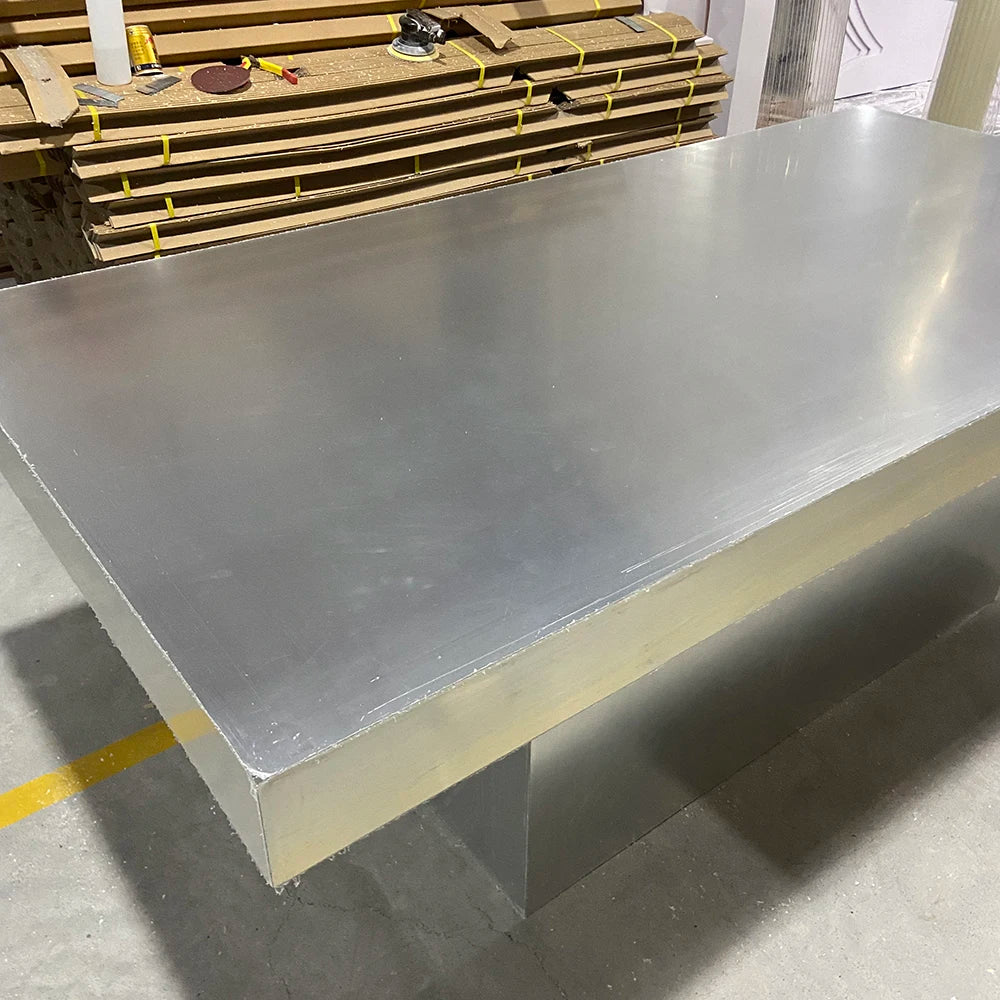 Modern Latest Design Silver Mirrored Acrylic Wedding Dinning Table For Outdoor Wedding Event